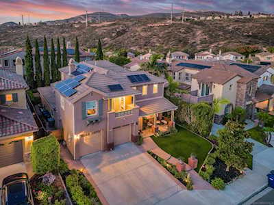 2667 Fallsview Rd San Marcos, CA 92078