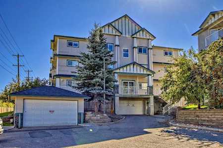 15 Somervale View SW #309 Calgary, AB T2Y 4A9