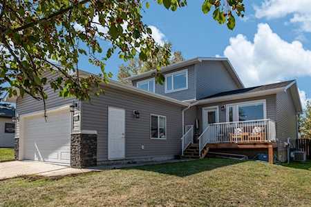 107 Woodglen Place Okotoks, AB T1S1L2