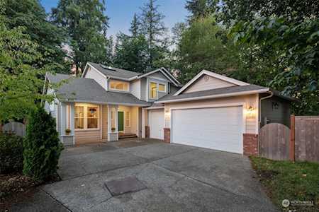 21920 48th Ave W Mountlake Terrace, WA 98043