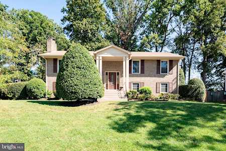 2006 Old Stage Rd Alexandria, VA 22308