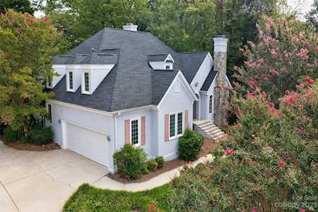 16117 Riverpointe Dr Charlotte, NC 28278