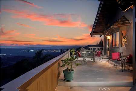 6549 Indian Trail Way Fallbrook, CA 92028