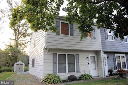 32 Berks Ct Quakertown, PA 18951