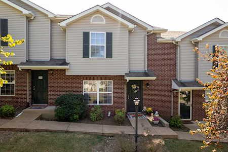 132 Waterview Dr Hendersonville, TN 37075