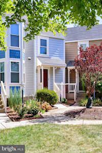 5907 Saint Giles Way Alexandria, VA 22315