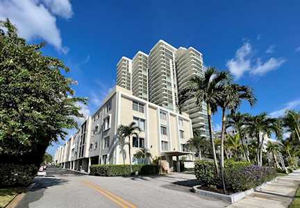1527 S Flagler Drive #105f West Palm Beach, FL 33401