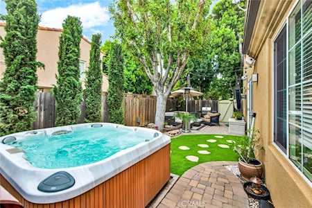 58 Meadow Valley Irvine, CA 92602