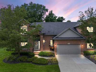 57777 Brookfield Way Washington, MI 48094