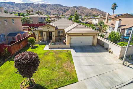 16086 Palomino Ln Moreno Valley, CA 92551