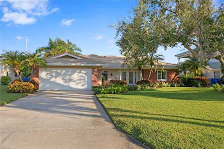 2040 Massachusetts Ave NE St. Petersburg, FL 33703