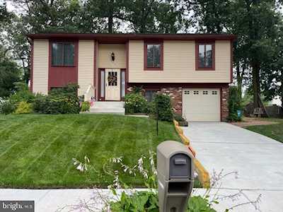 985 N Beecham Rd Williamstown, NJ 08094
