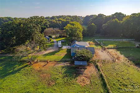 2606 Valley Farm Rd Waxhaw, NC 28173