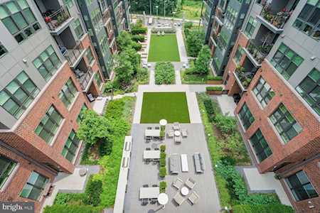 1761 Old Meadow Rd #523 Mclean, VA 22102