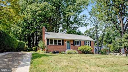 7011 Murray Ln Annandale, VA 22003