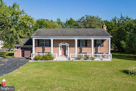 101 Cardinal Glen Circle Sterling, VA 20164