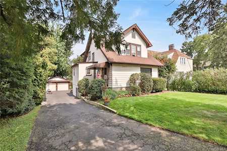 267 Eastchester Rd New Rochelle, NY 10801