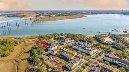 130 River Landing Drive #6211 Daniel Island, SC 29492
