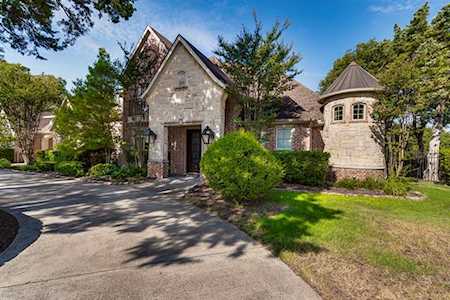 1315 Sunset Ridge Circle Cedar Hill, TX 75104