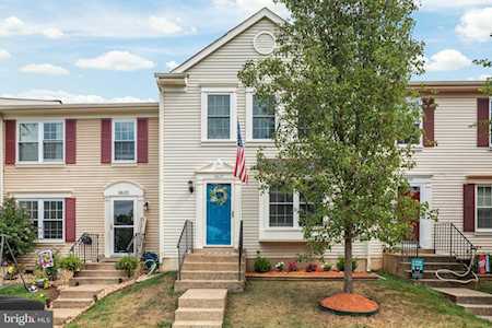 6637 Hunting Path Rd Haymarket, VA 20169