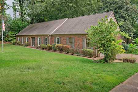 3807 N Lakewood Dr Memphis, TN 38128