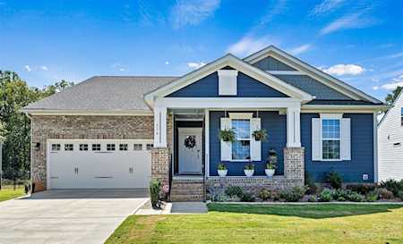 174 Caversham Dr Mooresville, NC 28115