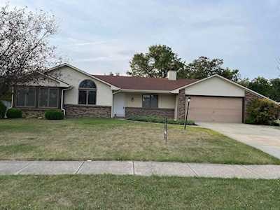 9529 Sweetwater Court New Haven, IN 46774