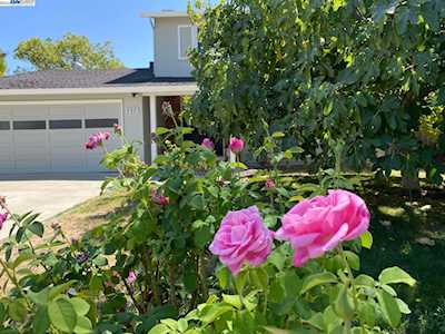 7173 S Valley Trails Dr Pleasanton, CA 94588