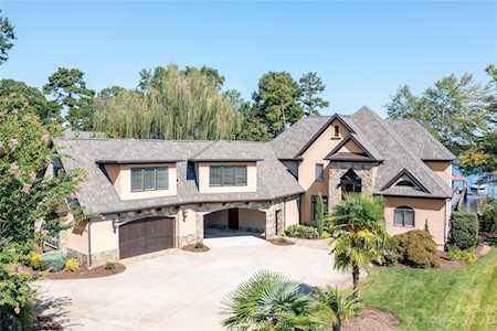22830 Torrence Chapel Rd Cornelius, NC 28031