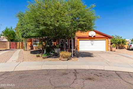 6844 W Sunnyside Drive Peoria, AZ 85345
