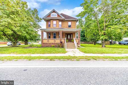 506 Democrat Rd Gibbstown, NJ 08027