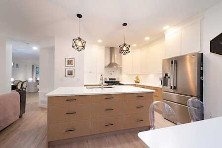 7 Alder Drive Port Moody, BC V3H 5M3