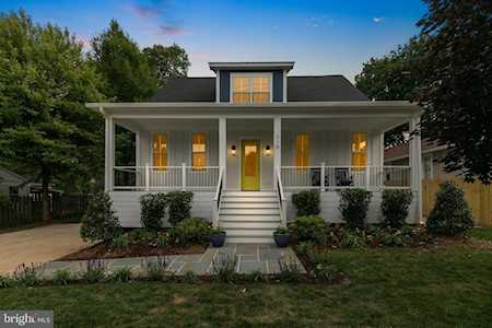 719 Maple Ave Rockville, MD 20850