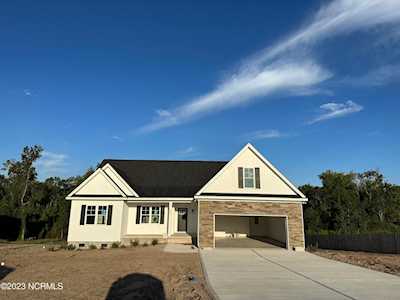 202 Bellows Ln Rocky Point, NC 28457