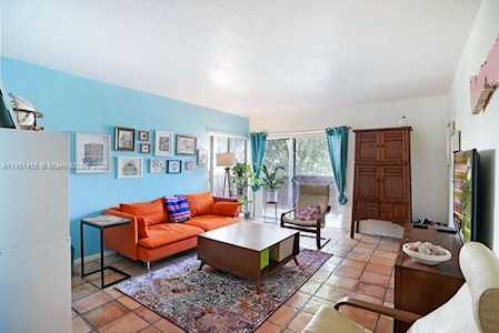 1205 Mariposa Ave #321 Coral Gables, FL 33146