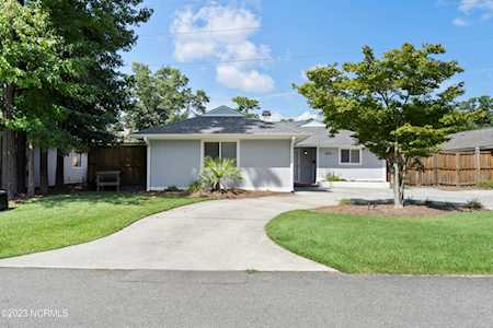 2002 Maccumber Ln Wilmington, NC 28403