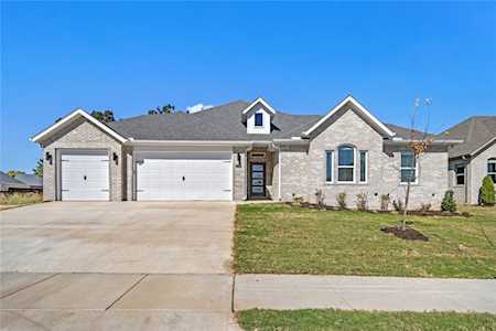 231 Bequette Ln Centerton, AR 72719