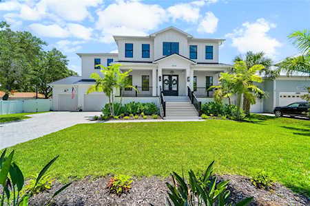 4804 W Azeele St Tampa, FL 33609