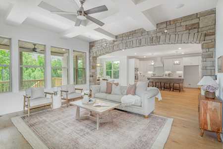 737 Mount Pleasant Rd Kingston Springs, TN 37082