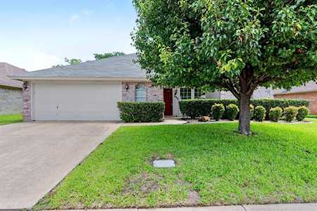 4012 Chapel Park Drive North Richland Hills, TX 76180