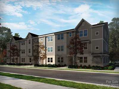 3718 Memorial Parkway Charlotte, NC 28217