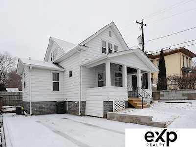 350 Willow St Council Bluffs, IA 51503