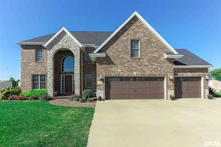 1054 Hay Meadows Ln Metamora, IL 61548