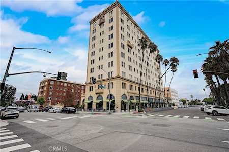315 W 3rd St #1006 Long Beach, CA 90802