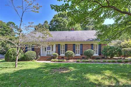5943 Brace Rd Charlotte, NC 28211