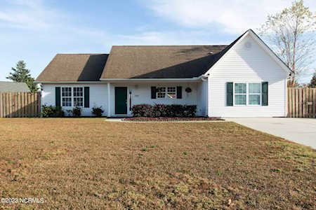 6910 Daybreak Ln Wilmington, NC 28411