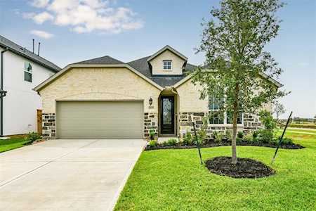13119 Silver Maple Crossing Tomball, TX 77375