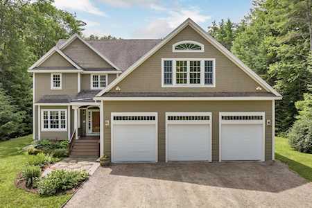 4 Pine Mill Dr Tuftonboro, NH 03816