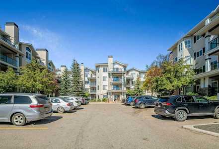 369 Rocky Vista Park NW #334 Calgary, AB T3G 5K7