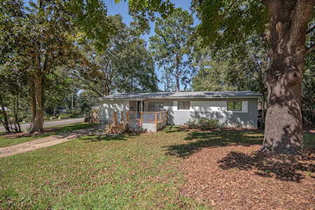 1814 Carol Place Tallahassee, FL 32304